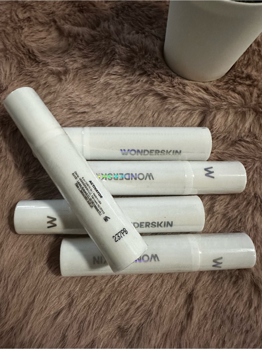 Wonderskin Lip Stain ACTIVATOR